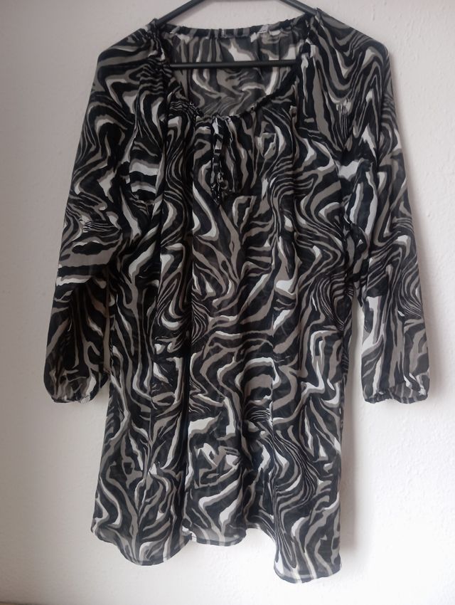 Blusón gasa blanco y negro T-48