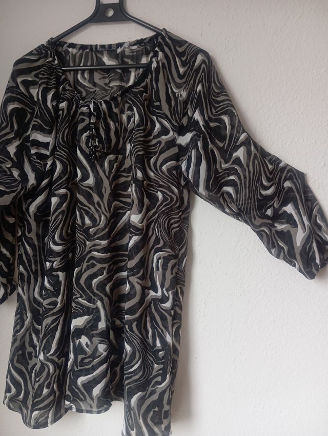 Blusón gasa blanco y negro T-48