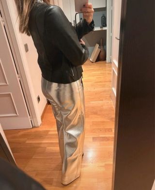 Chaqueta cuero negra Uterqüe