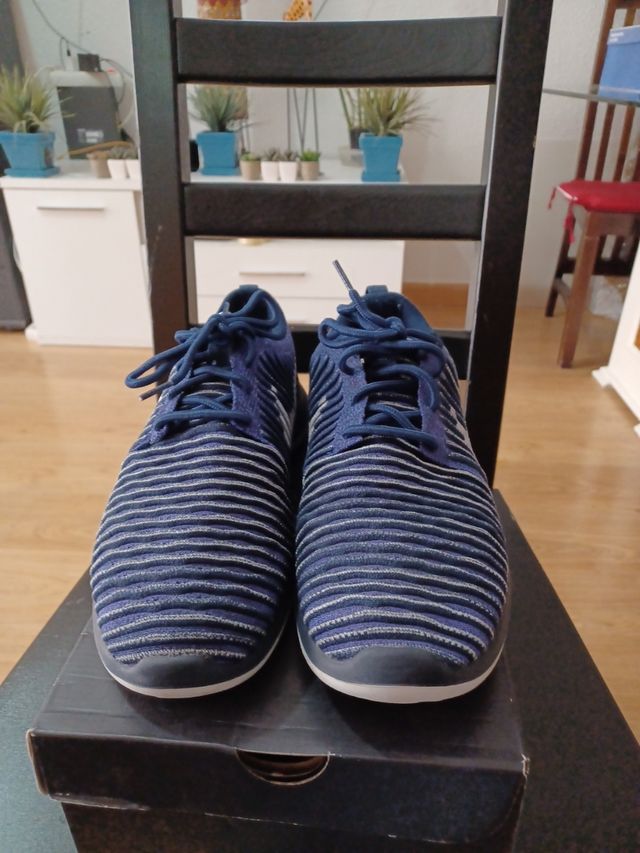 Nike Roshe Run - Azul marino - Como nuevas