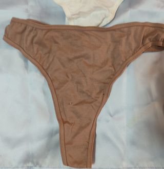 3 braguitas tipo tanga, talla M , marca Soam