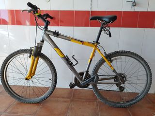Bicicleta montaña MTB, 3 platos, 7 piñones