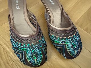 Sandalias Love Red, azul y verde