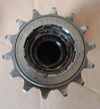 Repuestos BMX: Llantas  Piñón y Plato