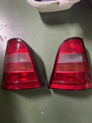 Pilotos traseros Mercedes Clase A W168 (97-01)
