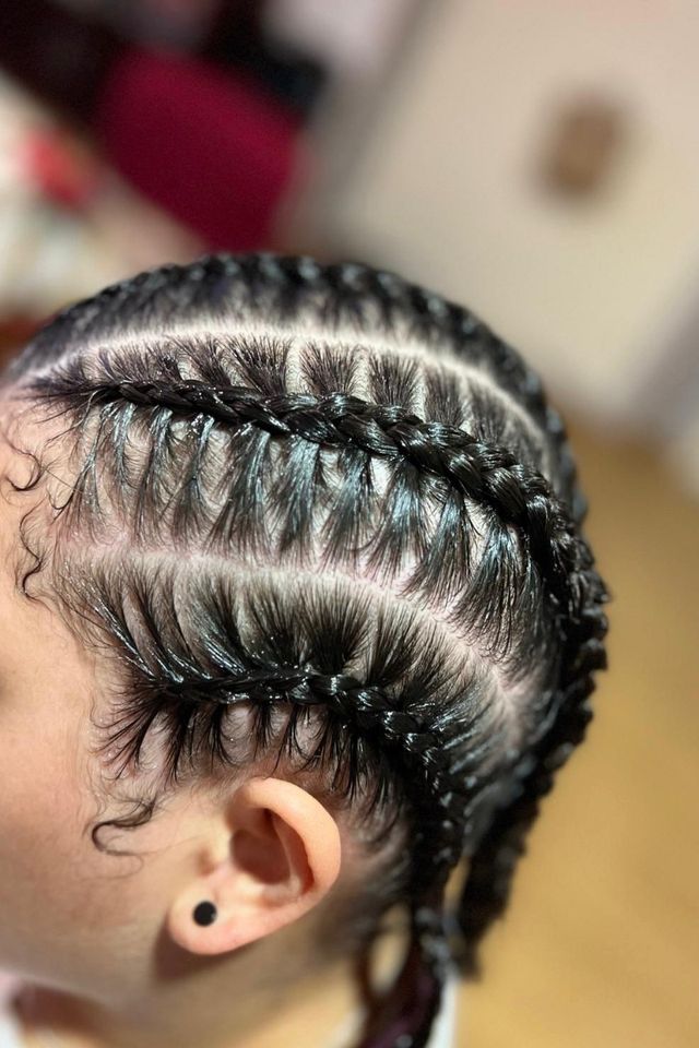 Trenzas pegadas, diseño sin extensiones