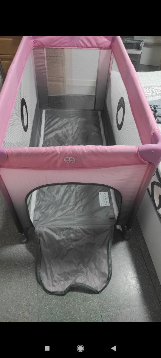 Cuna de viaje rosa bebé