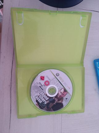 Xbox 360: Assassin's Creed III & GTA IV