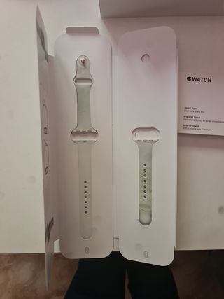 Apple Watch Serie 5 - 40mm - Blanca y Negra