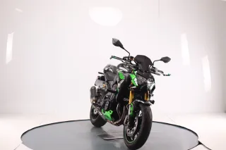 KAWASAKI KAWASAKI Z 900 SE PERFORMANCE 2023