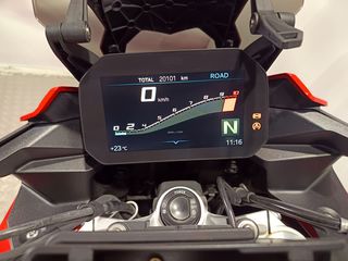 BMW F 900 XR