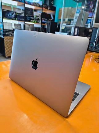 MacBook Pro 13" - Plata