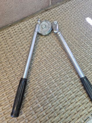 Curvadora tubos - herramienta