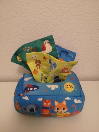 Caja pañuelos de juguete, de tela. Bebé