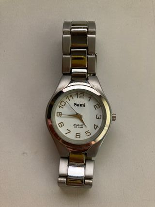 Reloj Sami.
