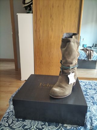 Bota Felmini marrón, talla 37
