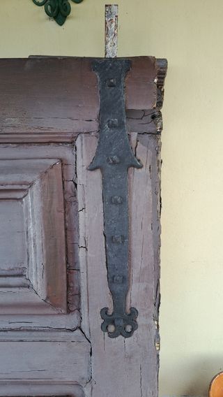 Portão madeira maciça antigo