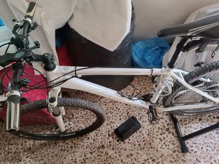 Bicicleta Giant Revel Blanca