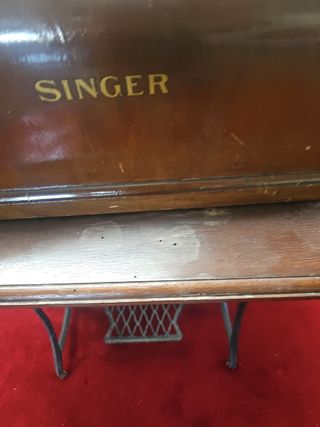 Máquina coser Singer antigua