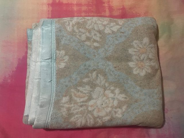 ¡REBAJA! Manta de lana