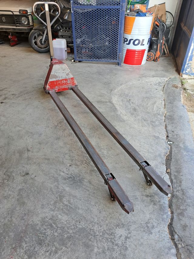 Transpaleta Extra larga 