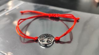 Pulsera árbol vida roja de acero