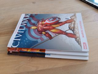 Marvel Civil War, Wolverine and Fantastic Four