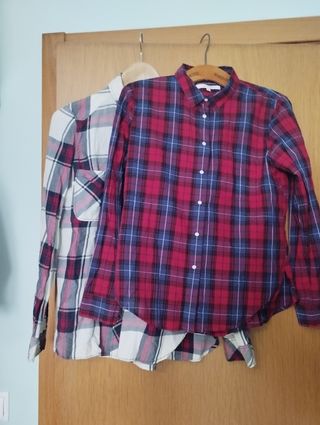 Lote de dos camisas a cuadros talla M