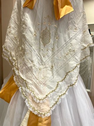 Manteletas fallera (16) con perlas