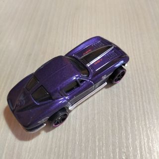 Hot Wheels Corvette Sting Ray