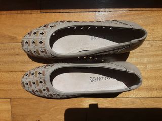 Zapatos salón   Marrón -talla 39