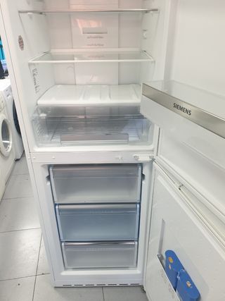 Combo Lavadora y nevera Siemens oferta!