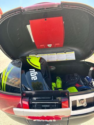 Honda CBR1100XX - Roja