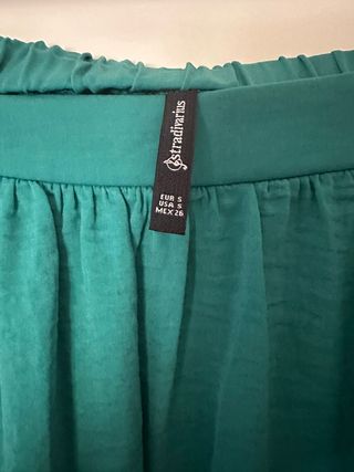 Falda Stradivarius talla S