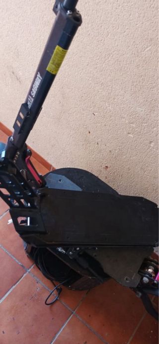 Reparaciones y modificaciones patinete electrico