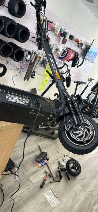 Reparaciones y modificaciones patinete electrico