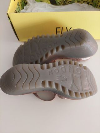Sandalias cuña FLY London Yupi por estrenar, 38