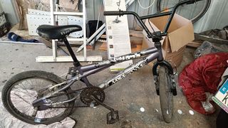 BMX Freestyle - Bicicleta usada