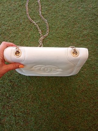 Borsa Chanel in pelle bianca