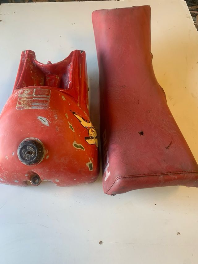 Depósito y asiento Puch Condor