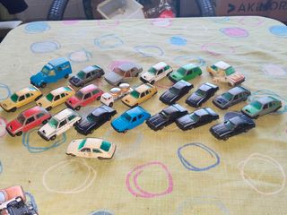 23 Coches Guiloy España. Antiguos