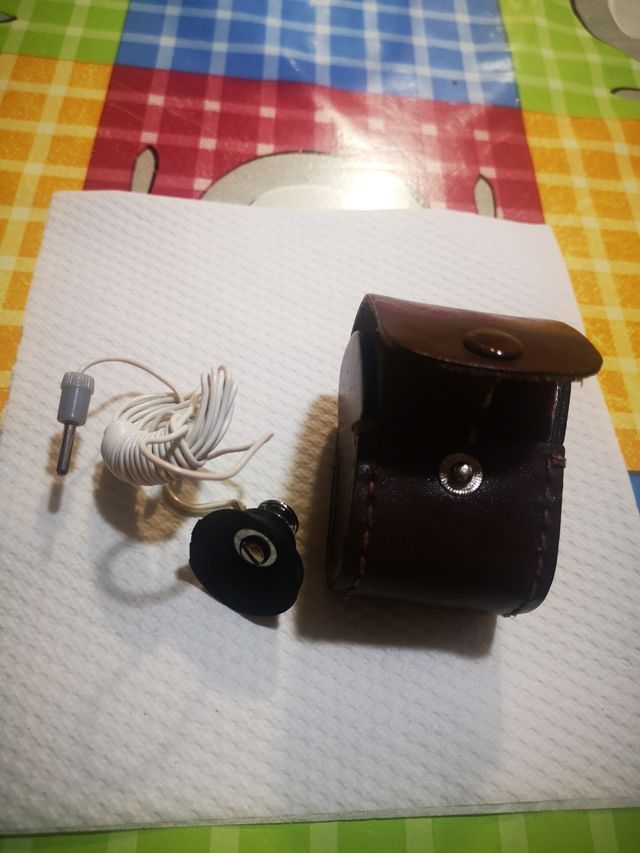 Auricular mono vintage. Sin estrenar