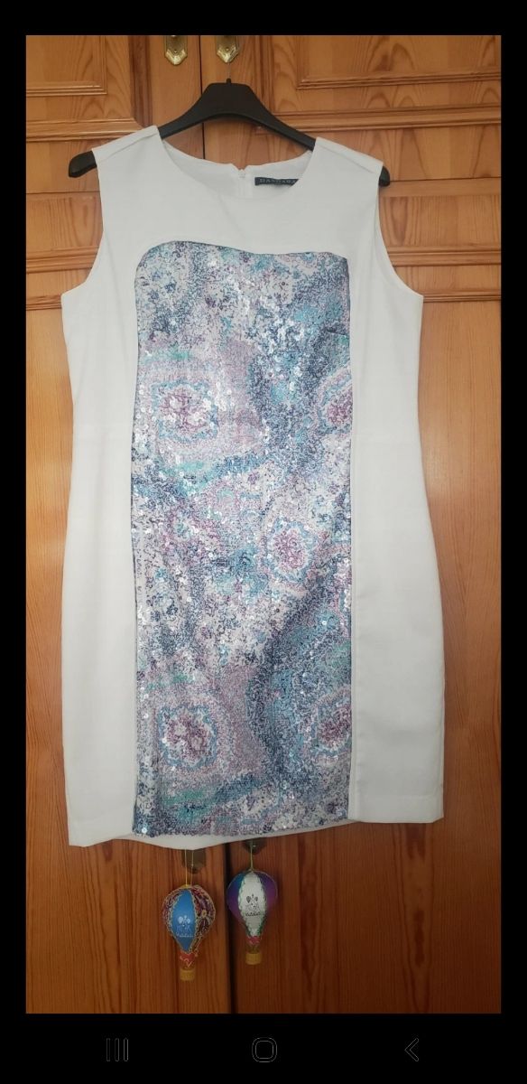 Vestido blanco con lentejuelas