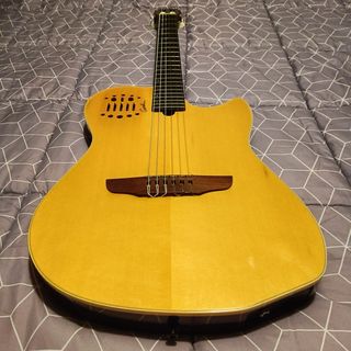 Guitarra Godin Multiac SA