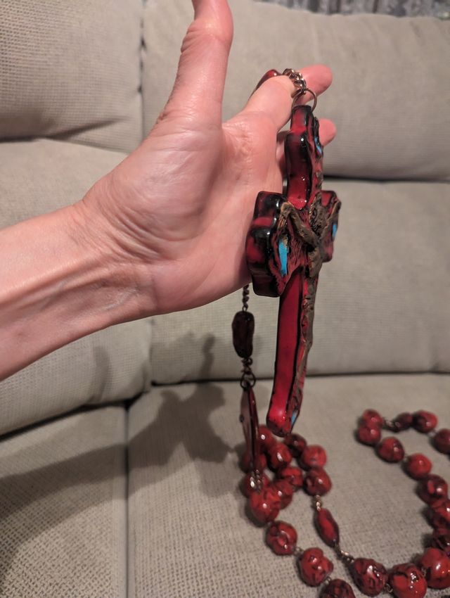 Rosario cerámica esmaltada. Enorme, 1970.