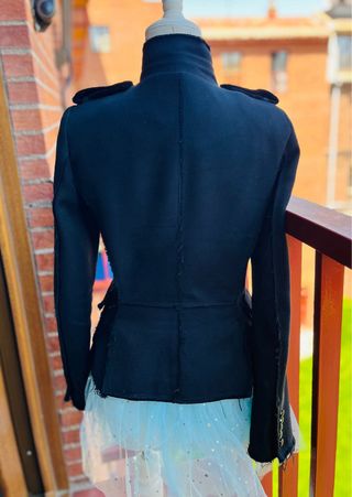 Chaqueta militar Zara negra