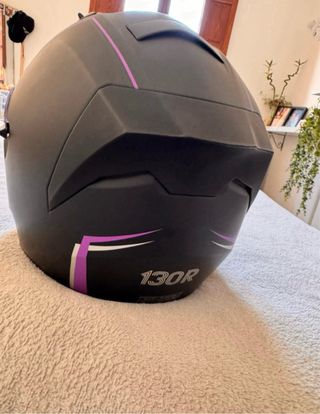 Casco moto 130R negro/morado