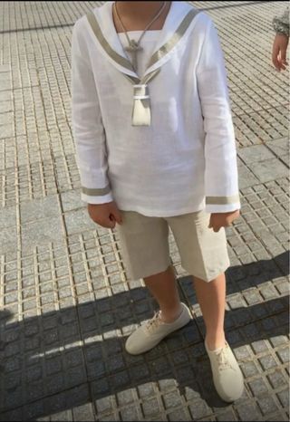 Traje comunión niño beige y blanco