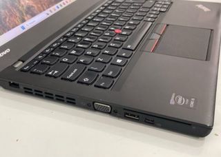 Portati Lenovo Thinkpad x250 i5 RAM 8GB SSD 256 GB