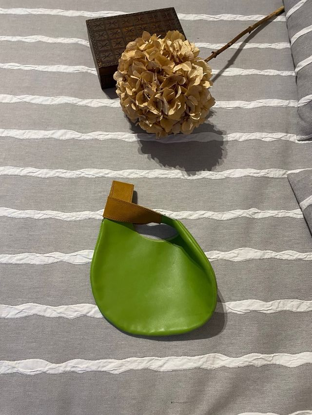 Bolso cuero verde artesanal italiano